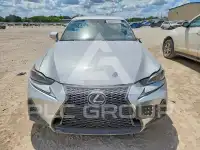 2019 Lexus IS фото