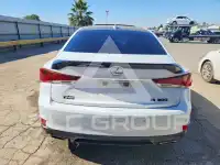 2019 Lexus IS photo