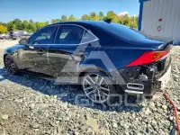 2019 Lexus IS photo