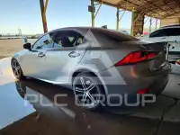 2019 Lexus IS photo