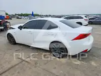 2019 Lexus IS photo