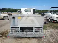 2019 Isuzu NPR фото
