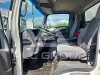2019 Isuzu NPR фото