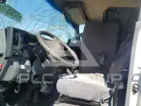 2019 Isuzu NPR фото