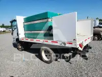 2019 Isuzu NPR фото