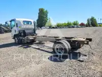 2019 Isuzu NPR фото