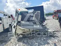 2019 Isuzu NPR photo