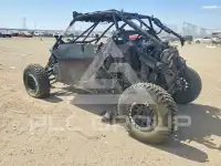 2019 Can-AM Sidebyside фото