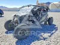 2019 Can-AM Sidebyside фото