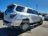 2019 Toyota 4 RUNNER фото