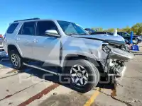 2019 Toyota 4 RUNNER фото