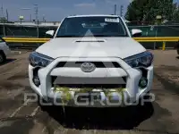2019 Toyota 4 RUNNER photo