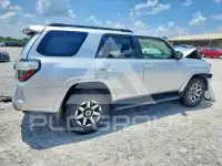 2019 Toyota 4 RUNNER фото