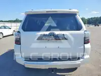 2019 Toyota 4 RUNNER photo
