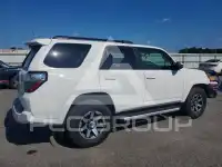 2019 Toyota 4 RUNNER photo