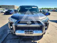 2019 Toyota 4 RUNNER photo