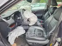 2019 Toyota RAV4 фото