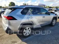 2019 Toyota RAV4 photo