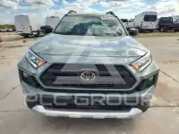 2019 Toyota RAV4 фото
