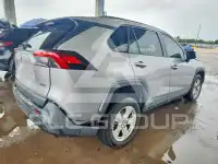 2019 Toyota RAV4 фото