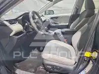 2019 Toyota RAV4 фото