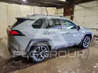 2019 Toyota RAV4 фото