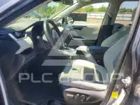 2019 Toyota RAV4 фото
