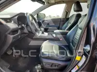 2019 Toyota RAV4 фото