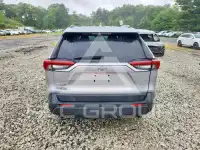 2019 Toyota RAV4 фото