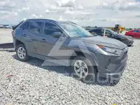 2019 Toyota RAV4 photo