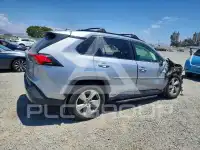 2019 Toyota RAV4 фото