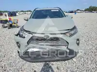 2019 Toyota RAV4 photo