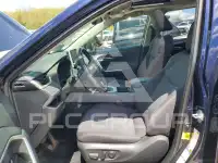2019 Toyota RAV4 photo