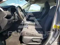 2019 Toyota RAV4 фото