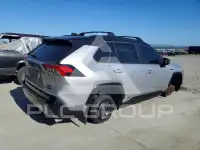 2019 Toyota RAV4 фото