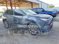 2019 Toyota RAV4 фото