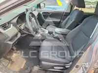 2019 Toyota RAV4 фото