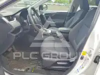 2019 Toyota RAV4 фото
