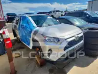 2019 Toyota RAV4 фото