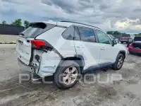 2019 Toyota RAV4 фото