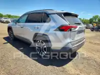 2019 Toyota RAV4 фото