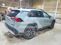 2019 Toyota RAV4 фото