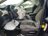 2019 Toyota RAV4 фото
