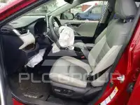 2019 Toyota RAV4 фото