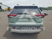 2019 Toyota RAV4 фото