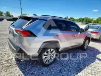 2019 Toyota RAV4 фото
