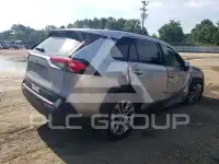 2019 Toyota RAV4 фото