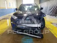 2019 Toyota RAV4 photo