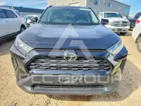 2019 Toyota RAV4 фото