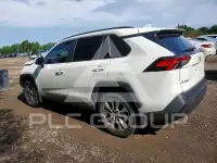2019 Toyota RAV4 фото